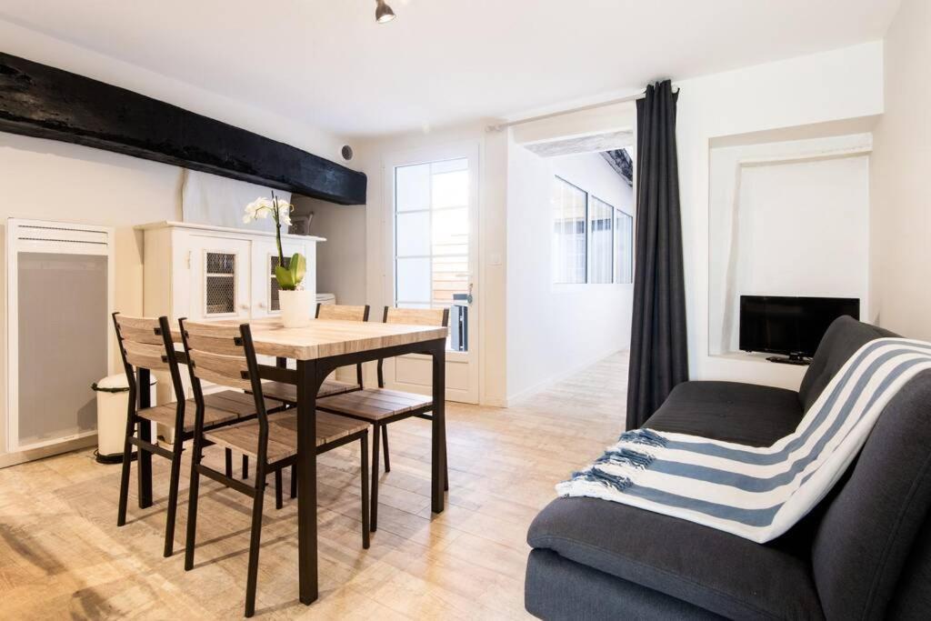 Beau T3 *** Pour 2 A 4 Pers Avec Patio Privatif Apartment